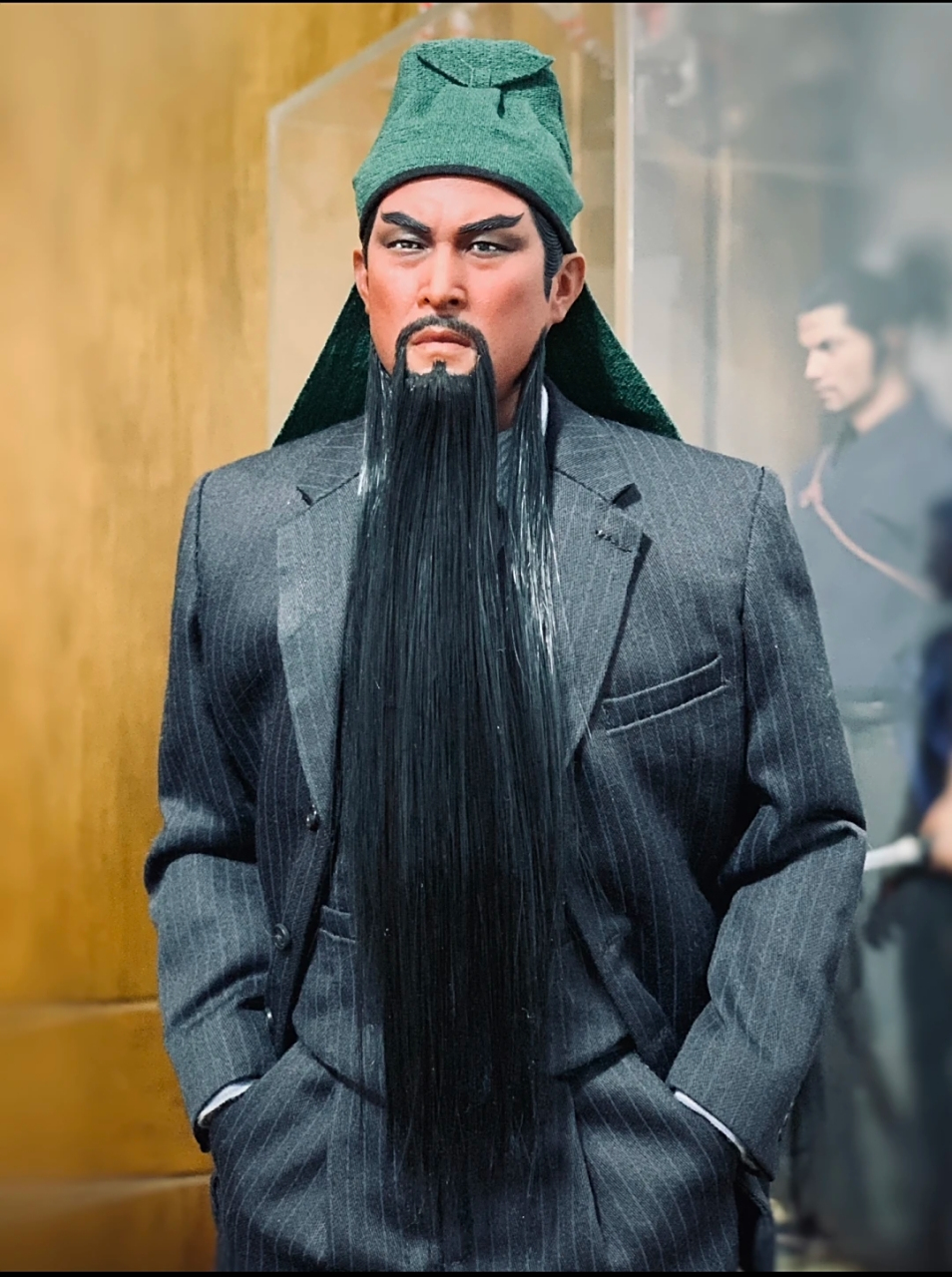 关二爷穿西装,领带都省了#搞笑# #趣图搞笑# #幽默