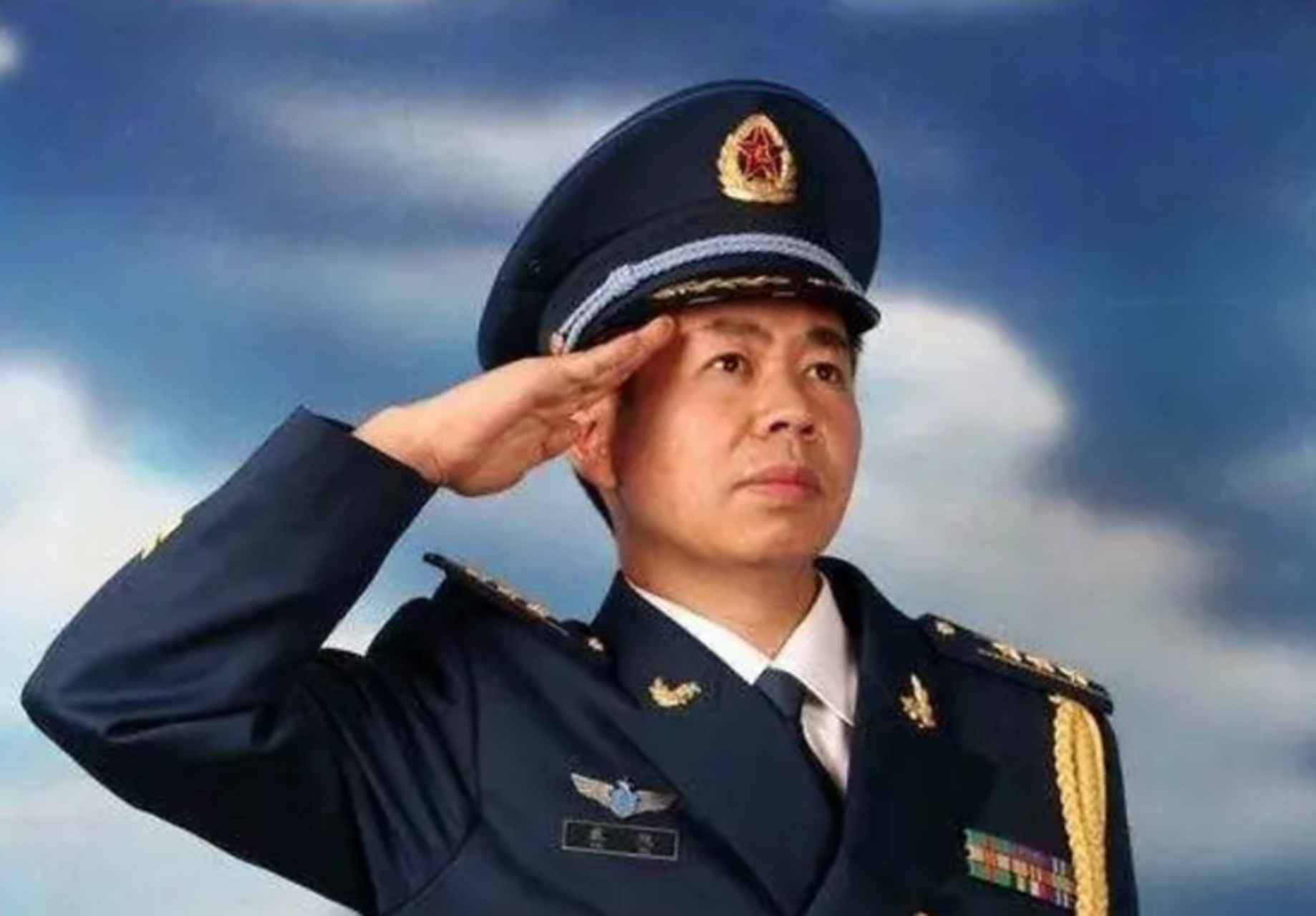 国防大学教授央视评论员(国防大学教授央视评论员简历)