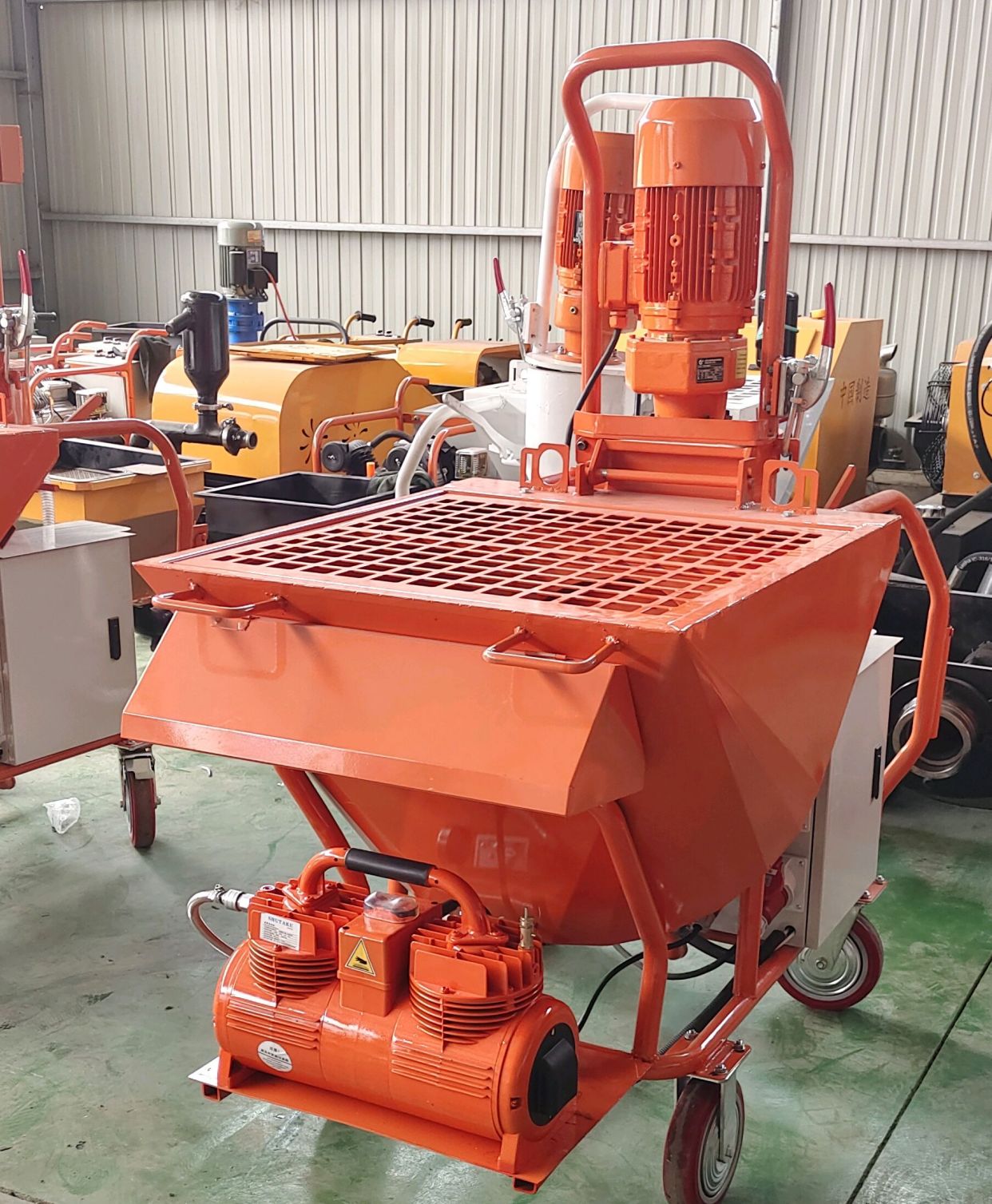 弘百全自动石膏喷涂机