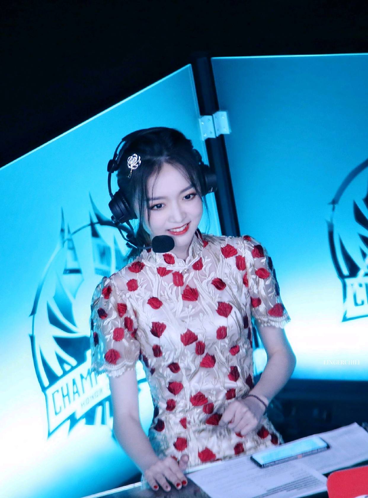 王者荣耀kpl解说 灵儿美图集锦