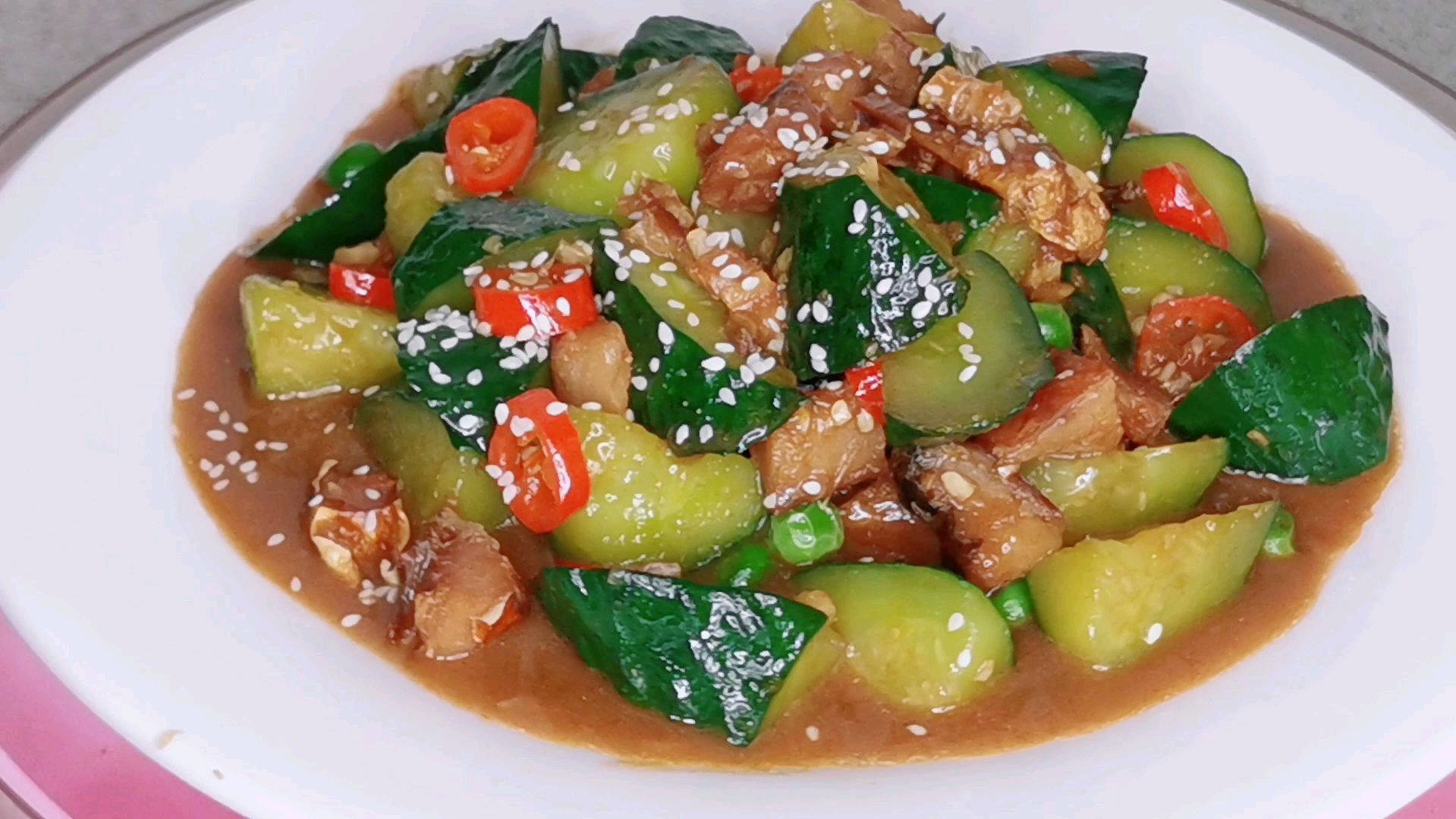 咸鱼黄瓜原来可以这么好吃!咸香入味,清香可口,上桌就被扫光