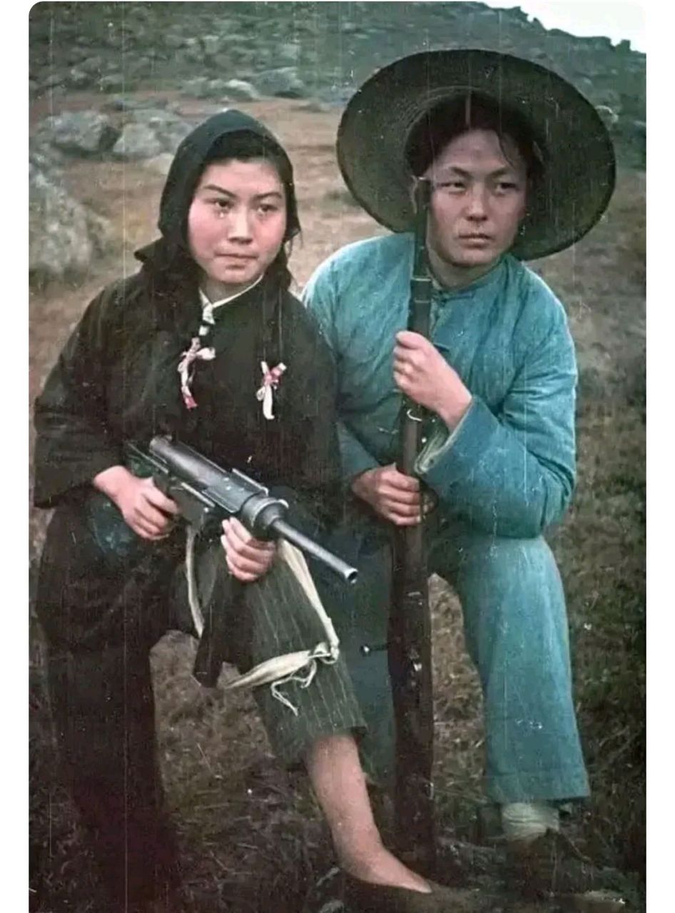 江南游击队女队长图片