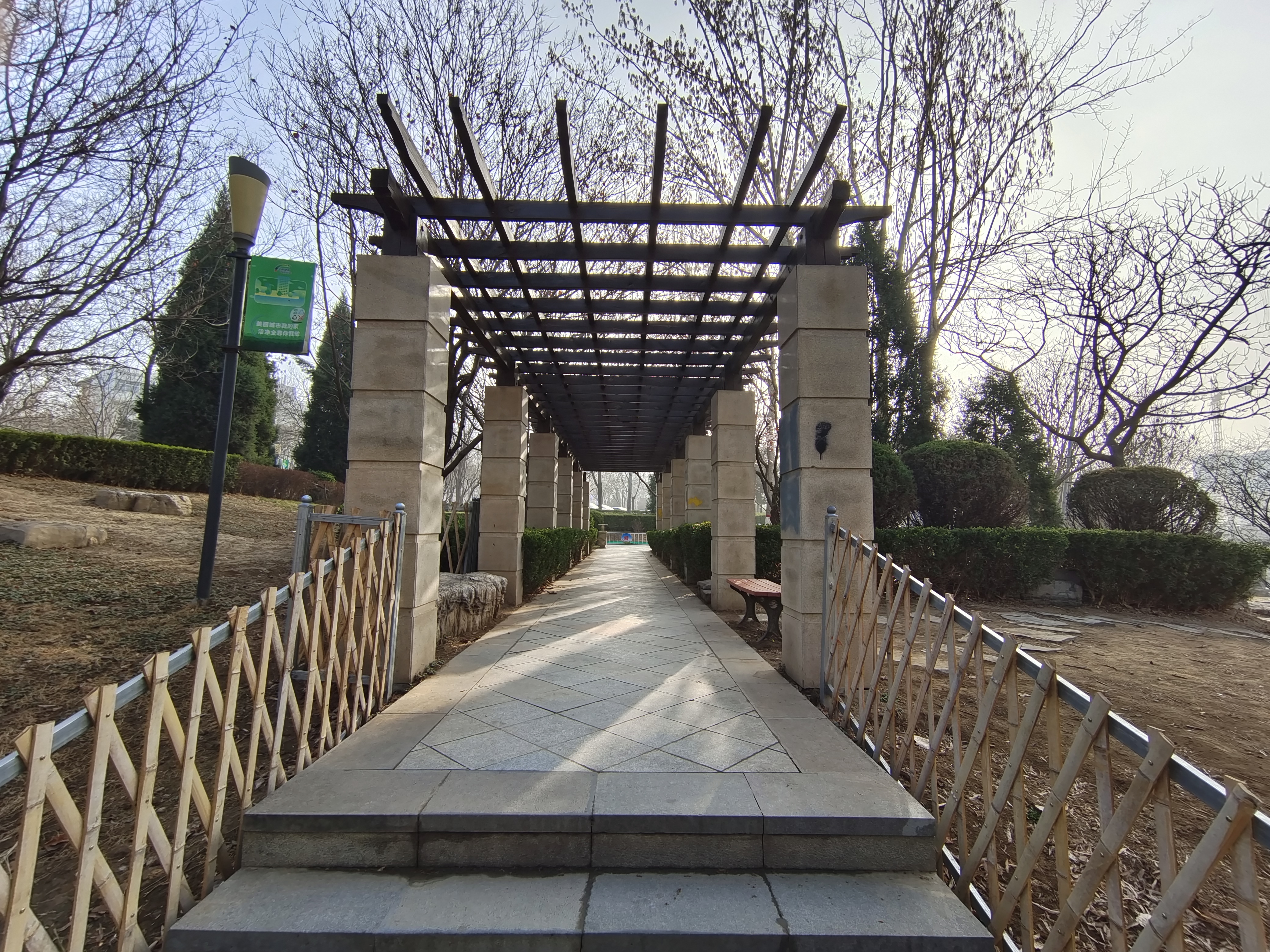 2022年3月14保定市府河公园