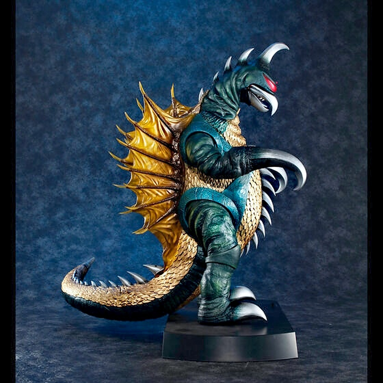 模型欣赏:megahouse02《地球攻击命令哥斯拉对盖刚》