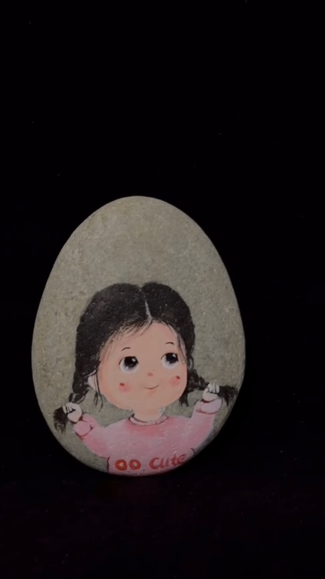 新年开工大吉,在石头上画个可可爱爱的小女孩-度小视