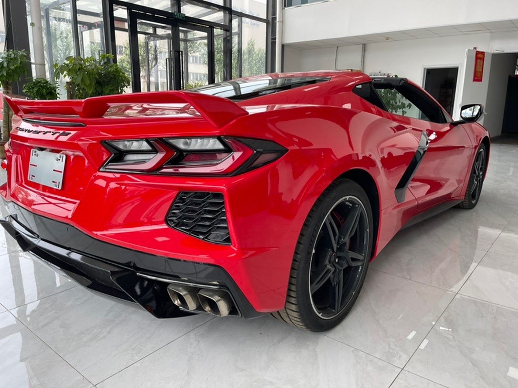 平行进口克尔维特c8跑车