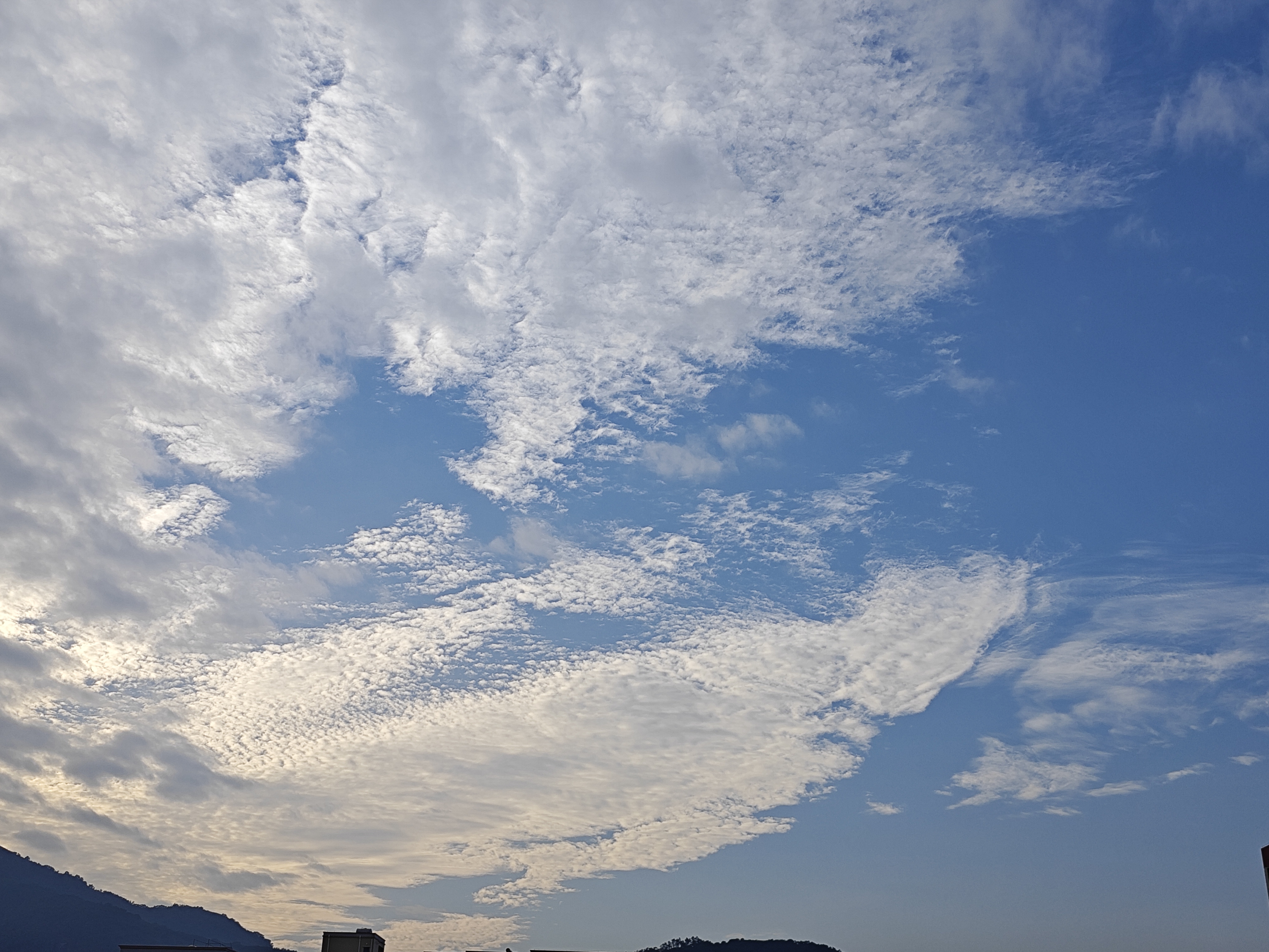 天空晴朗图片大全图片