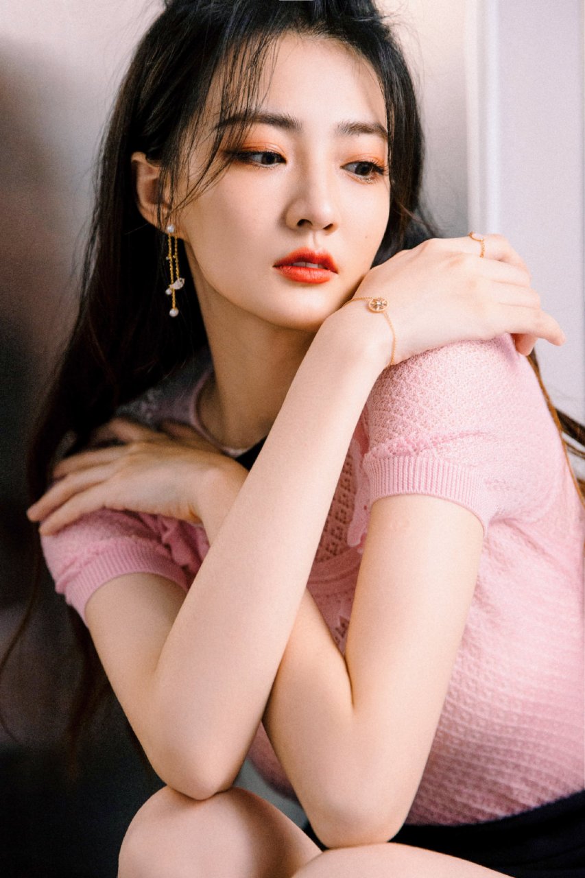 徐璐高清壁纸头像(二十四)[温暖]