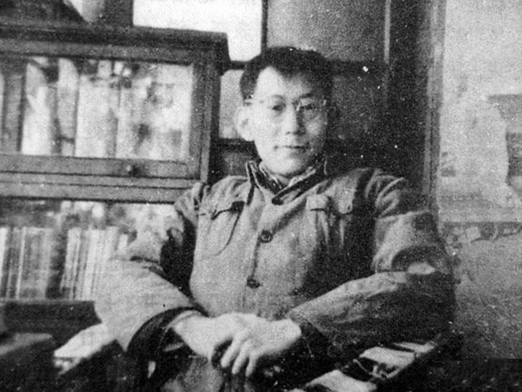 今年是遇罗克遇难53周年,当年因写了《出身论》而被判定为反革命