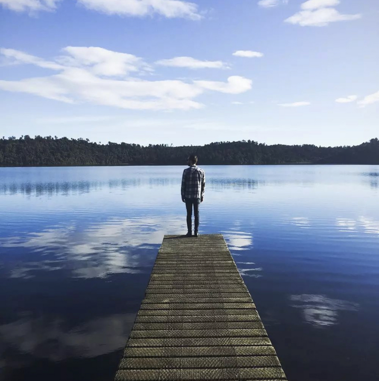 一个男人在最穷,事业最落魄,人生最低谷的时候,他暂时什么都不想听,他