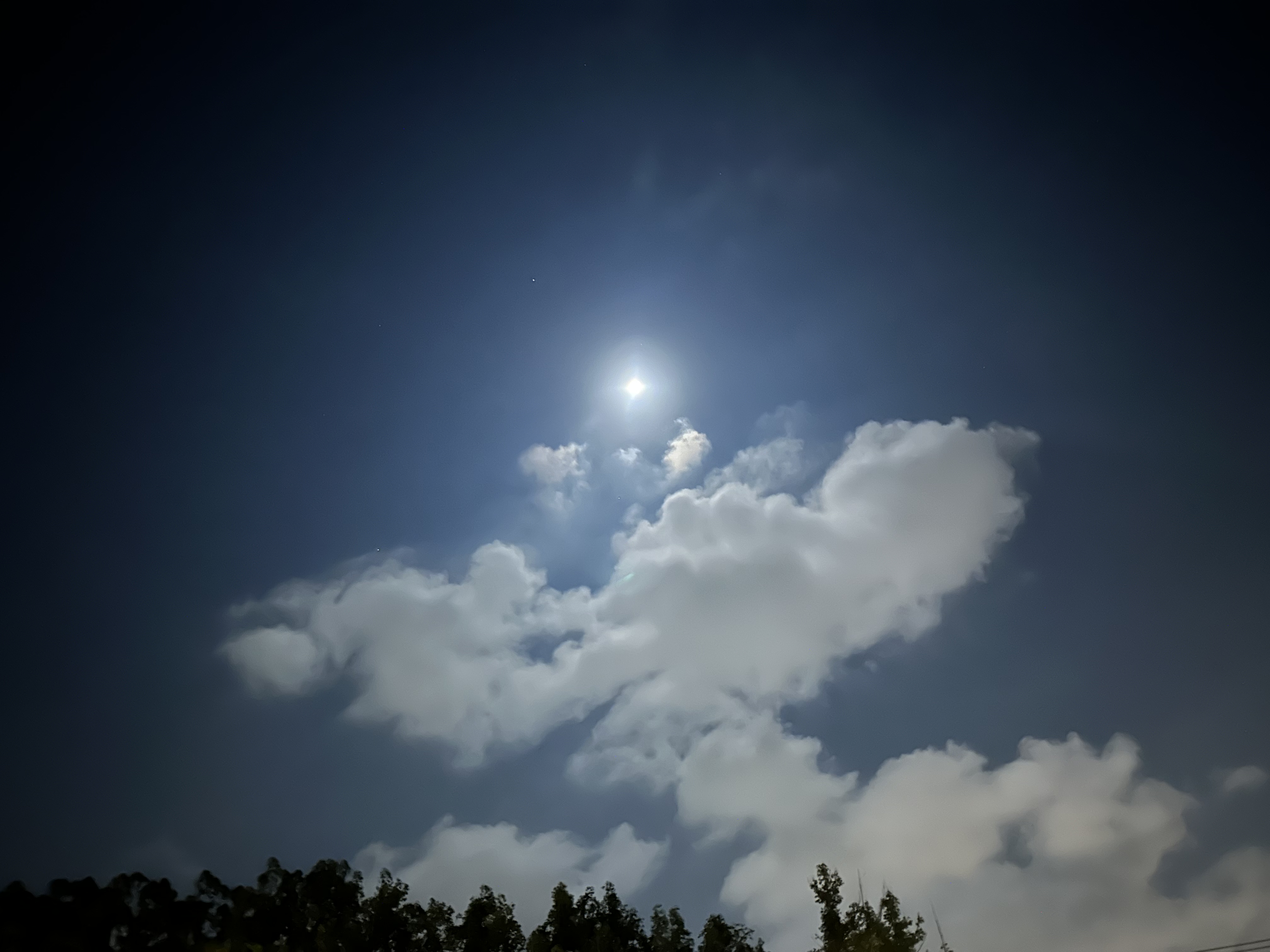 福州夜晚的天空很美啊