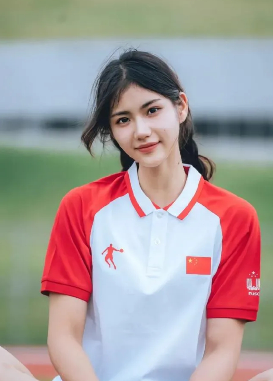 田径女神夏思凝,天使的脸庞,魔鬼的身材,冠军的速度[比心][比心][比心