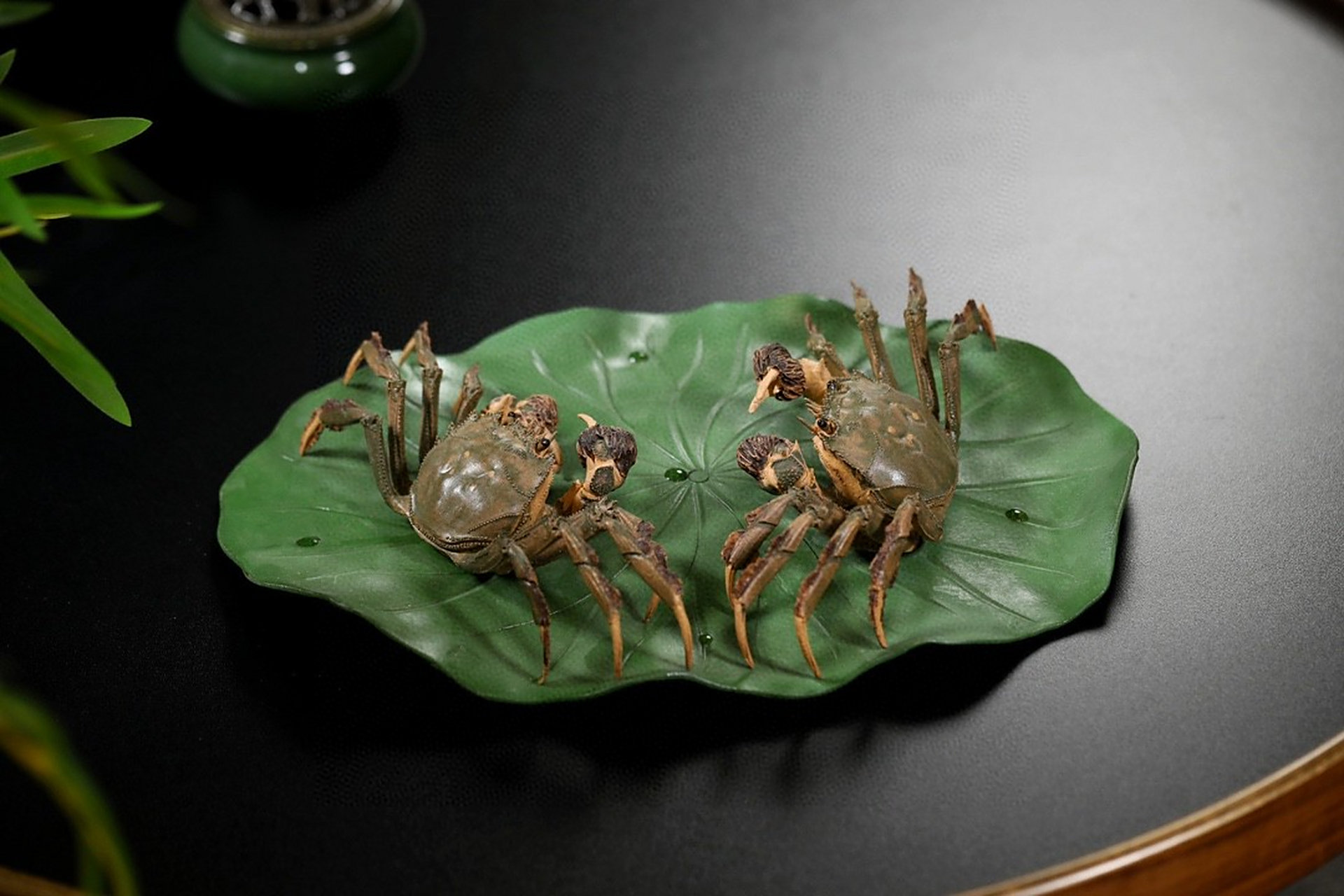 此外,螃蟹还代表感谢,亦是送人的佳品. #紫砂壶# #收藏# #茶