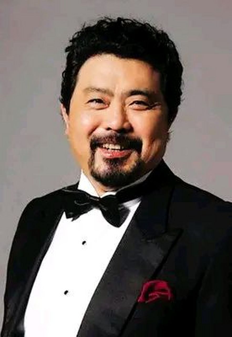 男高音歌唱家魏松说,一个美声演员,上台就是赌运气  帕瓦罗蒂都说过