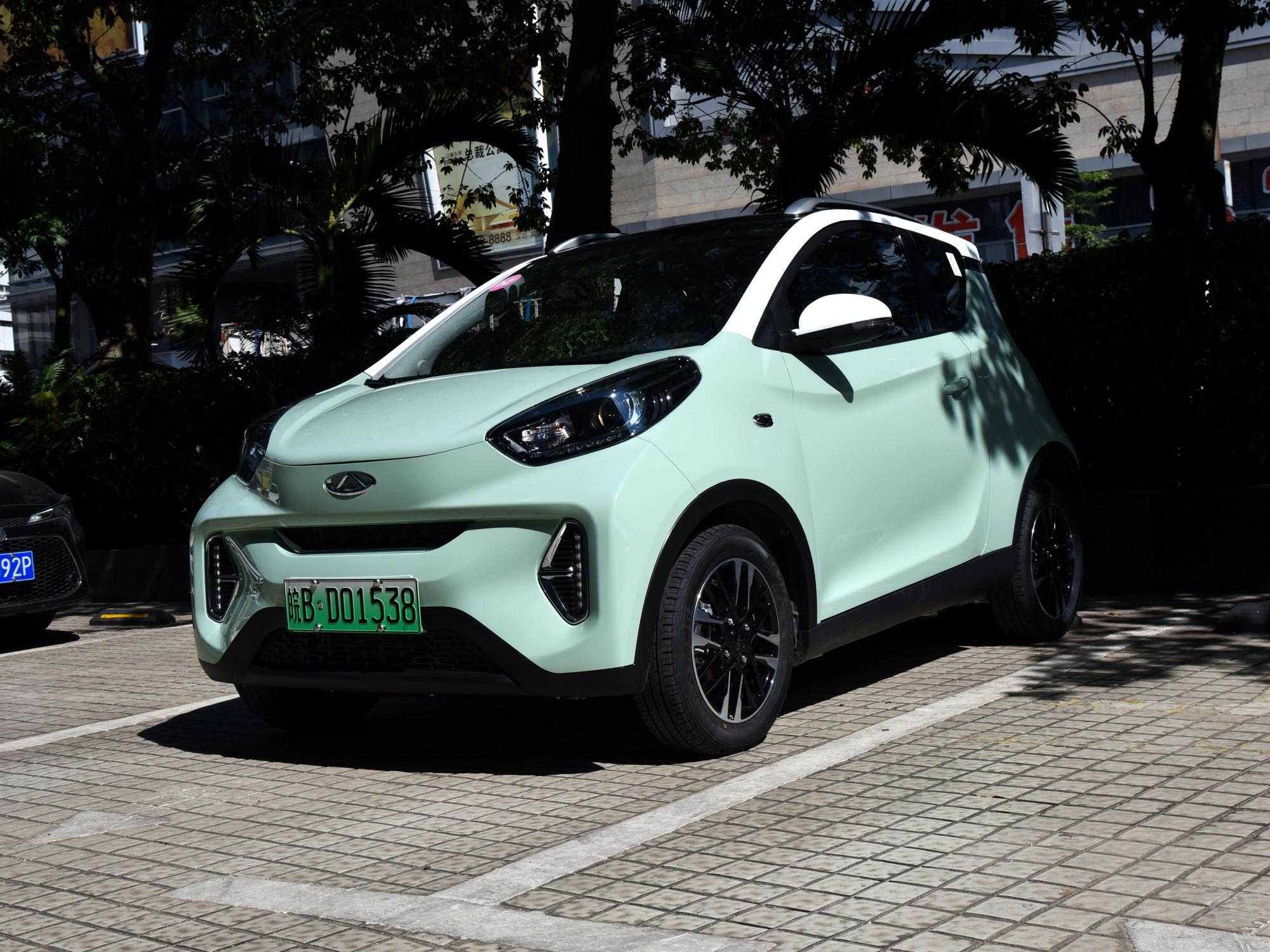 小身体大能量,6.69万起售的电动小车,实拍小蚂蚁