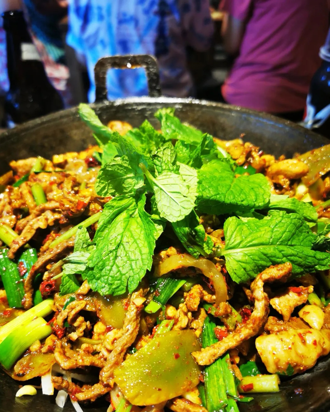 贵州生态美食打卡之都匀虾酸牛肉,打开味蕾新世界