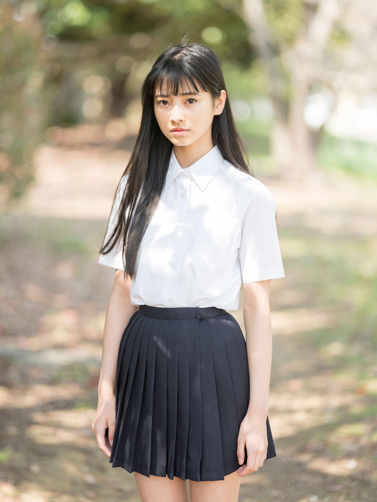 田中杏奈,身高164来自富山县的16岁日本美少女