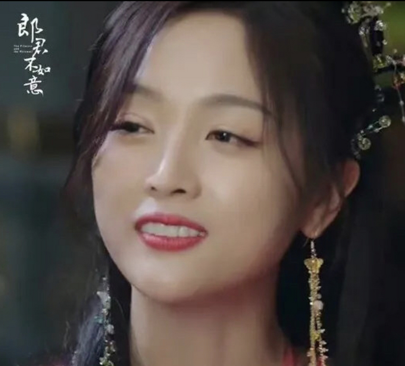 吴宣仪的烤瓷牙做的好龅牙,嘴巴都装不下这口大牙的样子,一张嘴说话