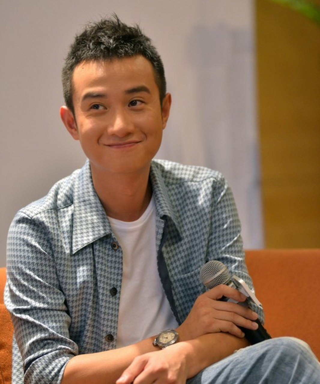 文章69,1984年6月26日出生于陕西省西安市,是中国内地的男演员和