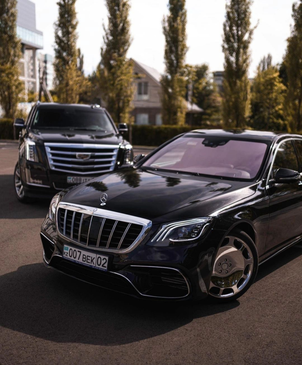 凯迪拉克凯雷德&奔驰巴博斯s63,这是不是你心目中最好的搭配?