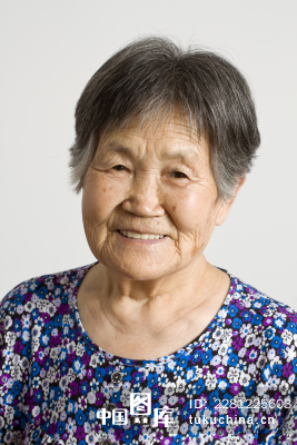 真实故事:老伴退休月薪5千;却突然去世,我的苦日子却刚刚开始