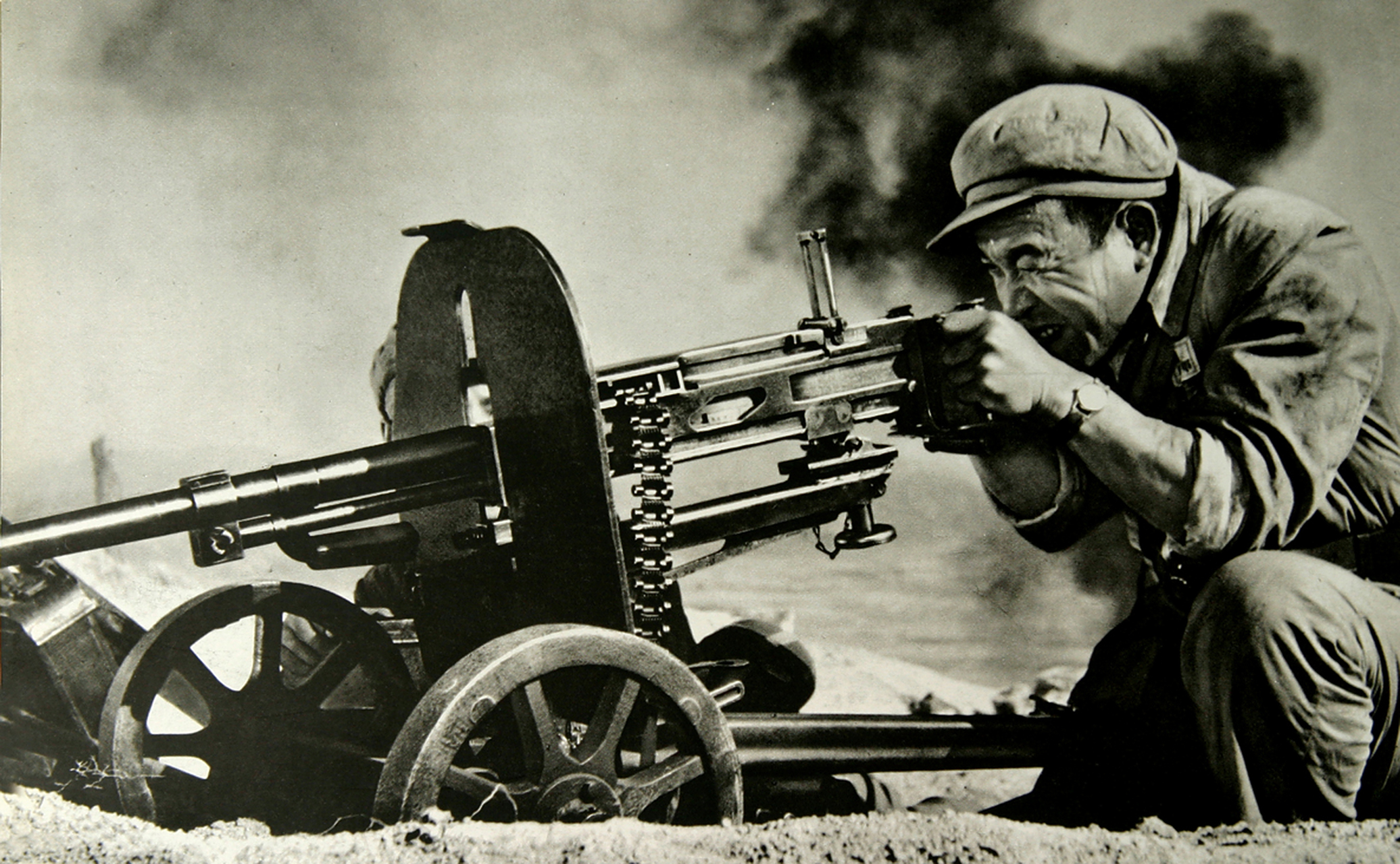 电影《上甘岭》    长春电影制片厂1956年出品.