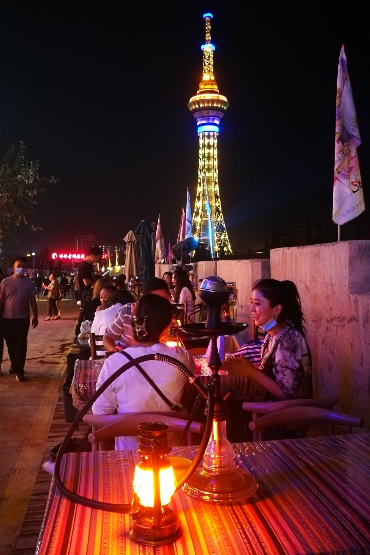 喀什老城夜景图片