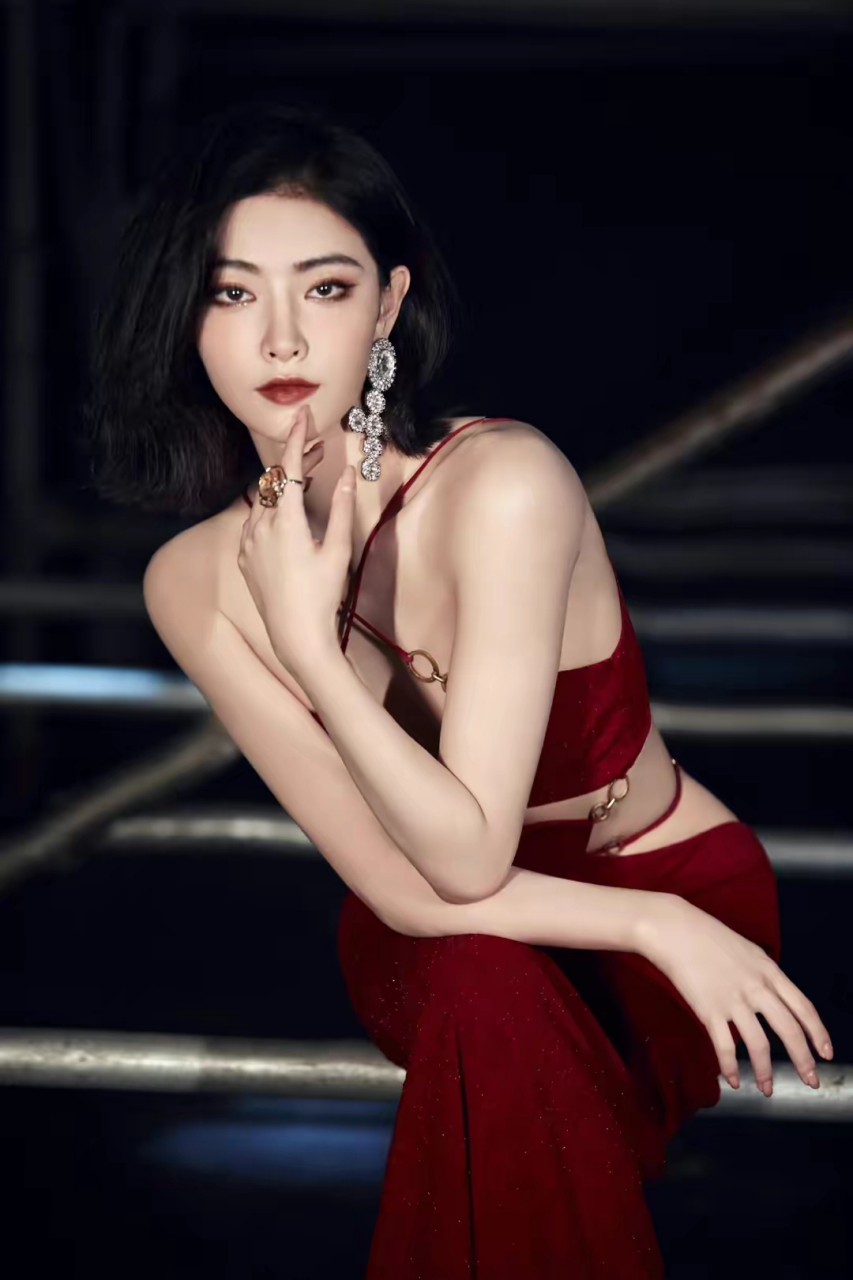 许佳琪这身材斯哈斯哈