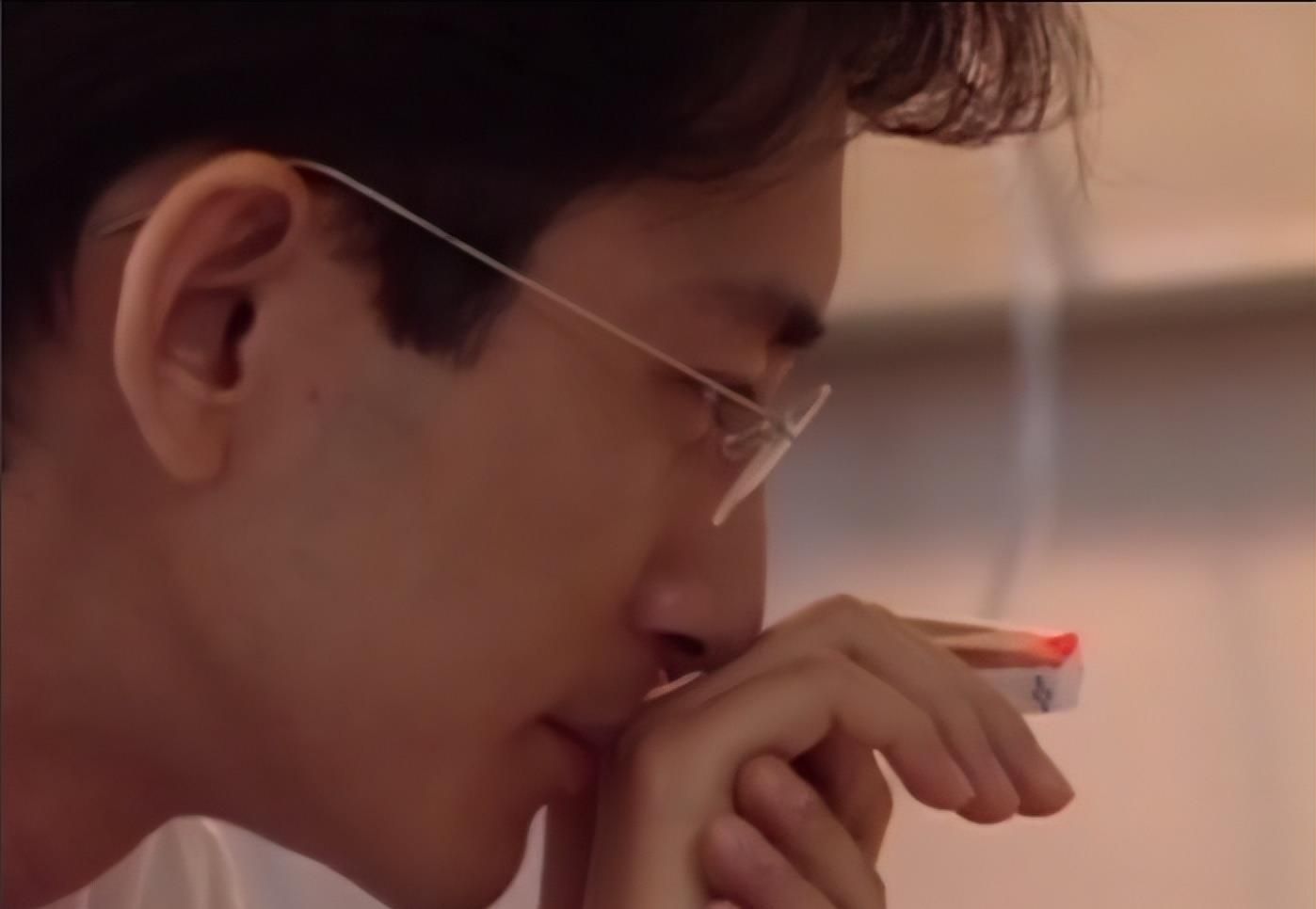 吴启华:半生半生,浪子回头