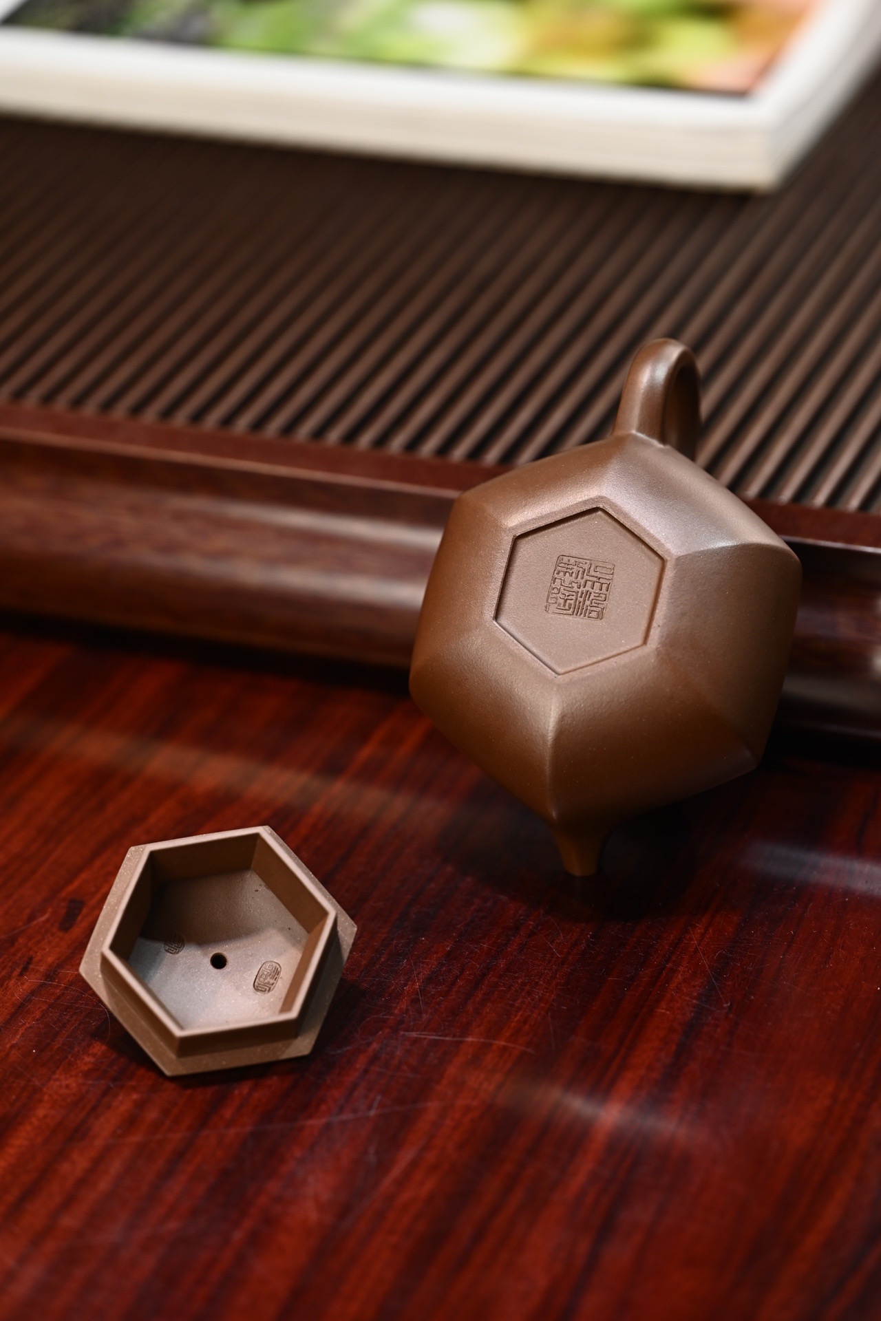 宜兴紫砂壶吴涛全手工六方西施原矿紫泥250cc