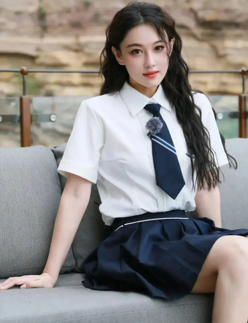 第二组四张是张馨予最新自拍照!