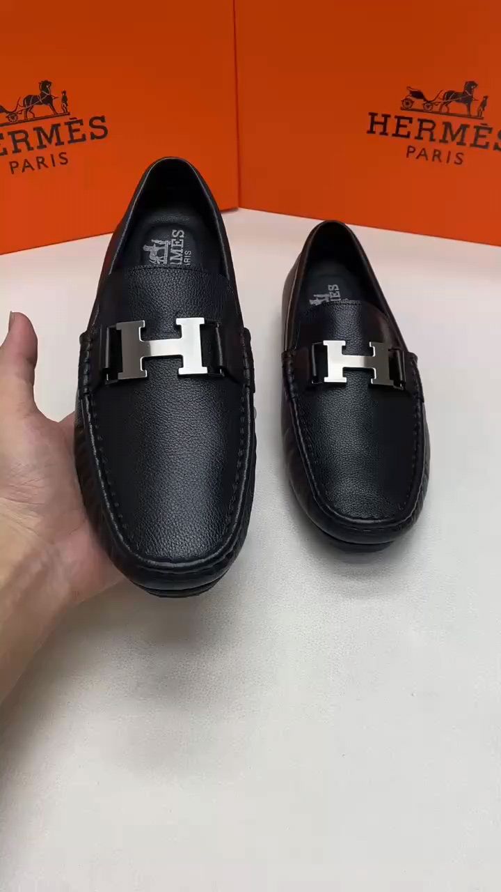 爱马仕男士经典豆豆鞋,简约大方,日常百搭