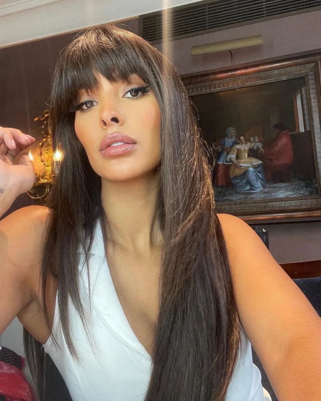 英国主持人玛雅·贾玛(maya jama)(b)