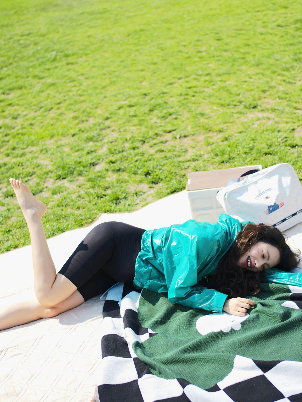 刘萌萌  美腿玉足合集