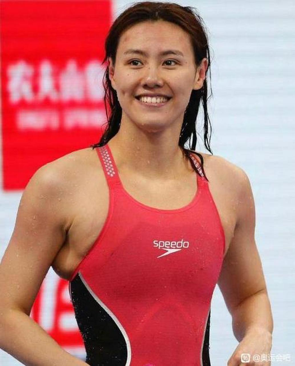 中国泳坛美女刘湘性感写真照片