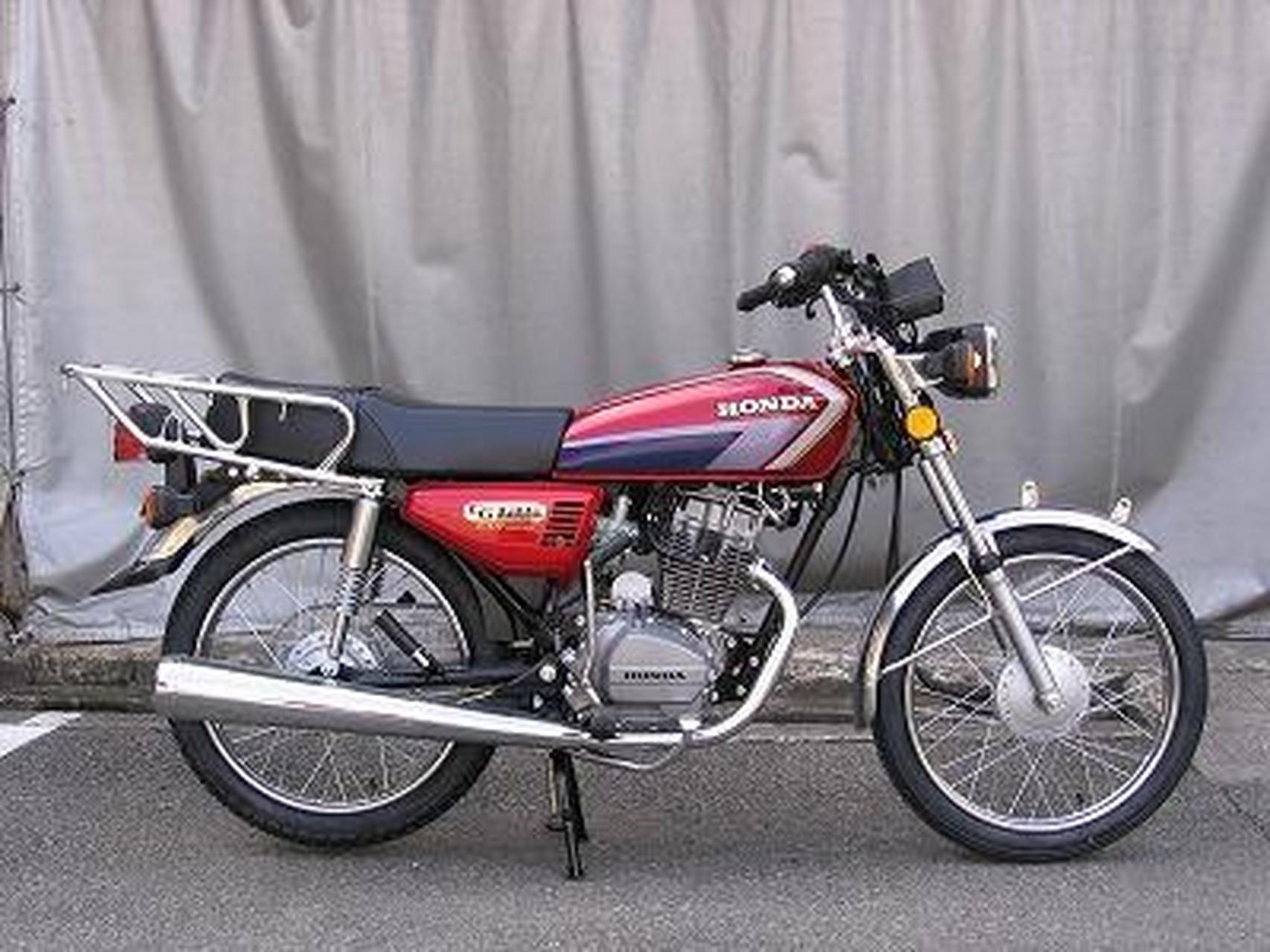 摩托车# 说到国内经典的摩托车,五羊本田cg125可算是其中的代表,而且