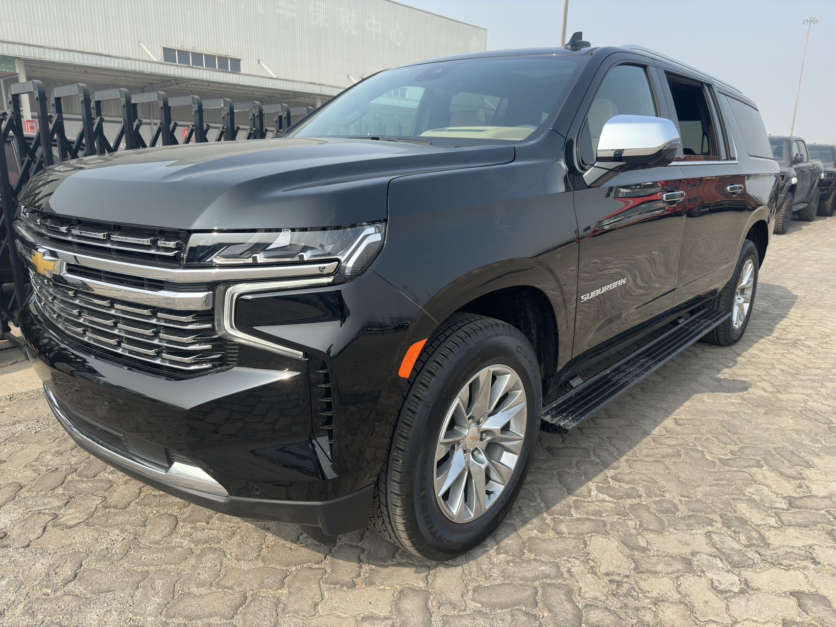 平行进口雪佛兰萨博班柴油汽油