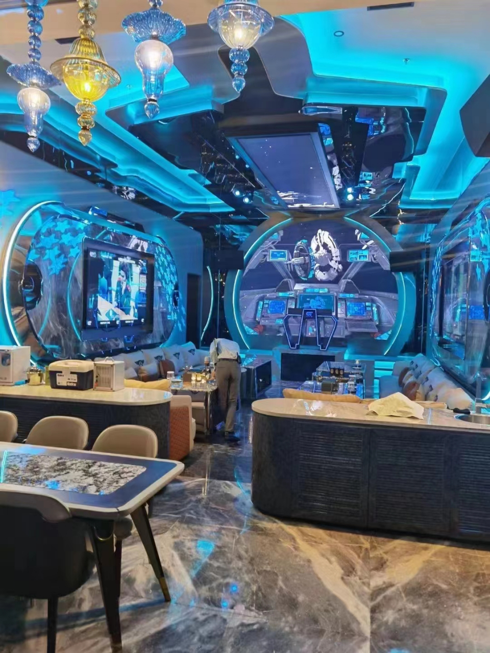 无锡维秘派对ktv怎么样,维秘派对ktv怎么消费,维秘派对小费是多少的.