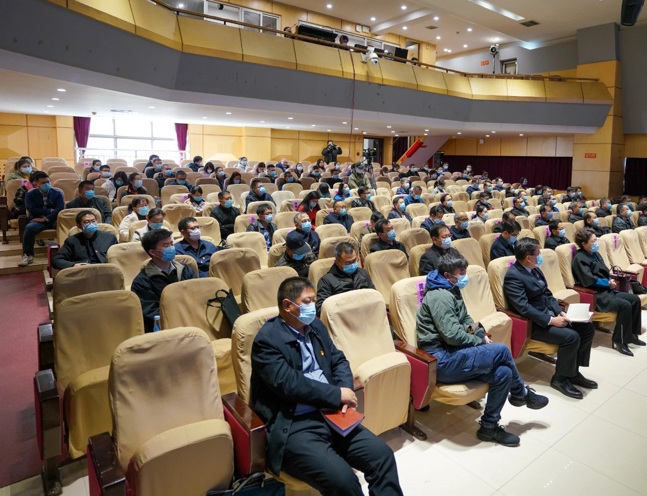 河北省文化和旅游厅党组书记,厅长那书晨讲专题党课