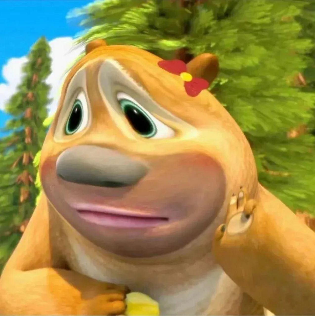 表情包# #逗你玩呢# 忧伤的熊二