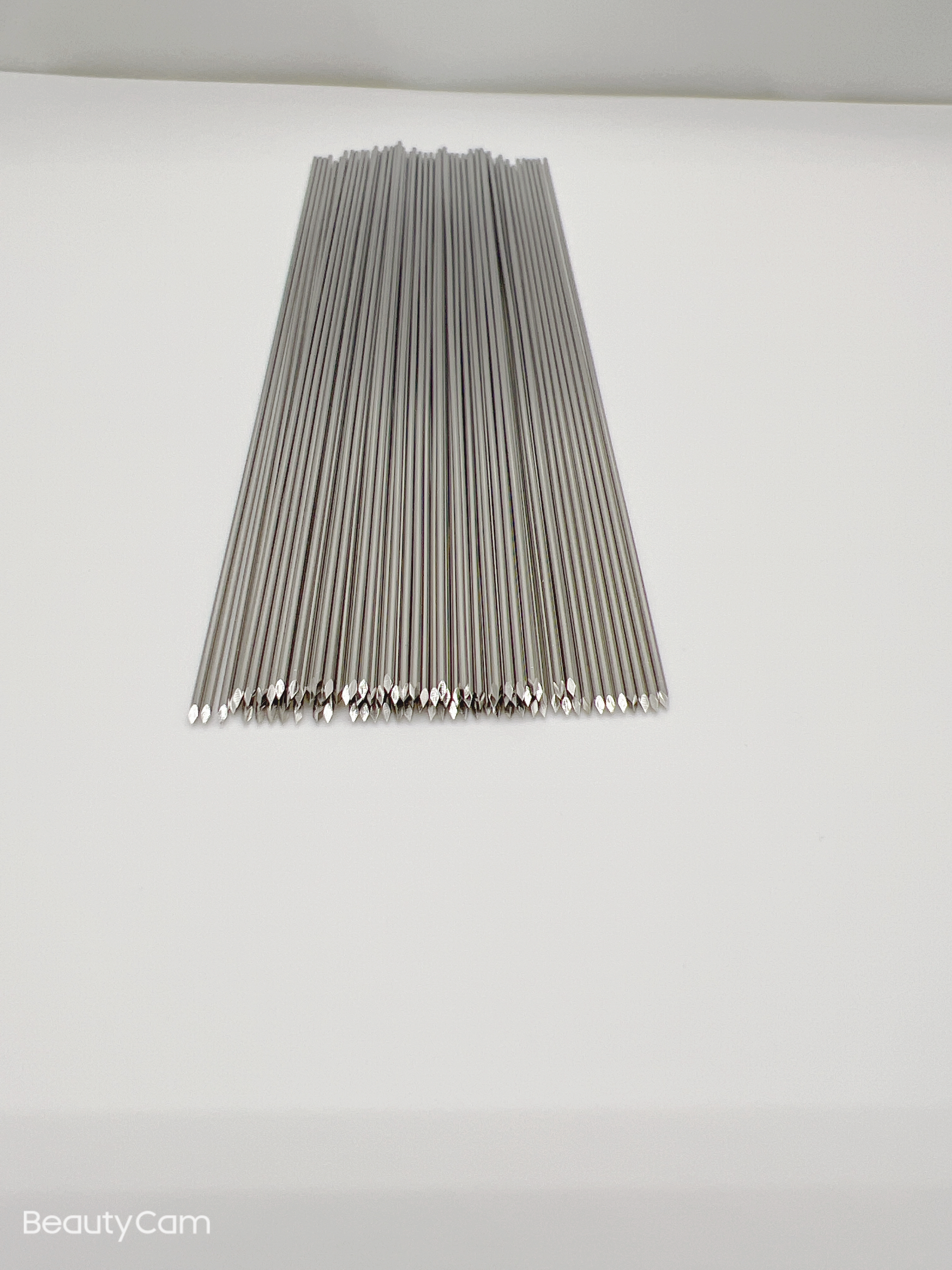 金属骨针,骨牵引针,克氏针,钛合金骨牵引针,钛合金克氏针