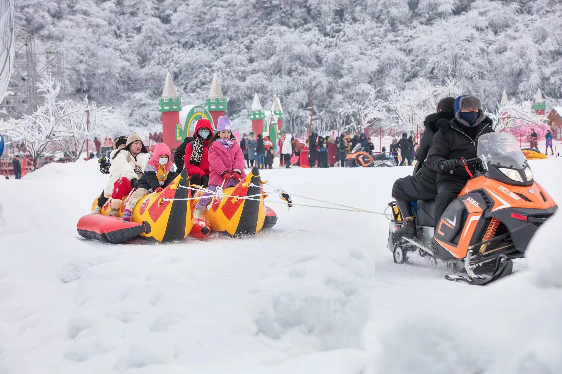 点燃山城冬季热情!丰都南天湖第三届冰雪旅游季正式启动