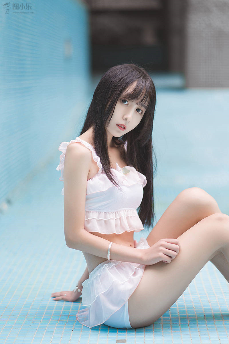 MTYHVOL-312-3.jpg