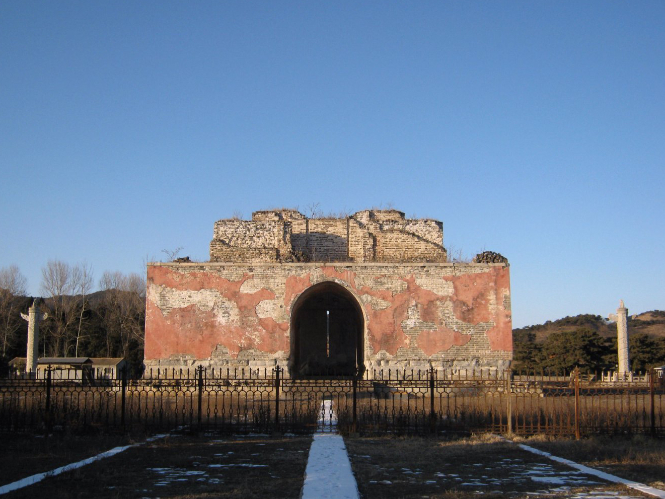 康熙景陵大碑楼的修建,被毁,复建