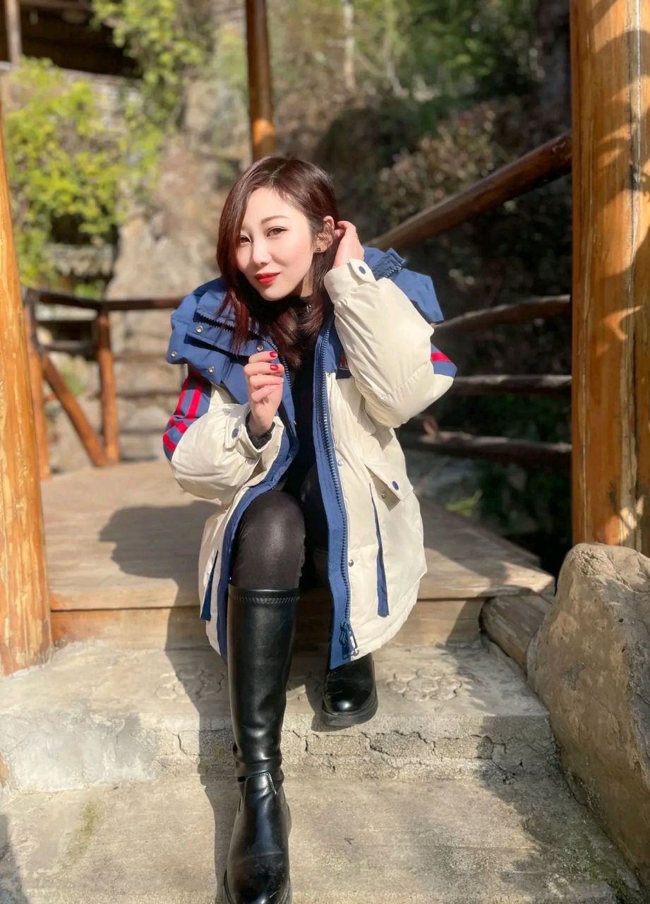 点评快手网红奇葩纹身前五名:顾茜茜蝉联榜首.