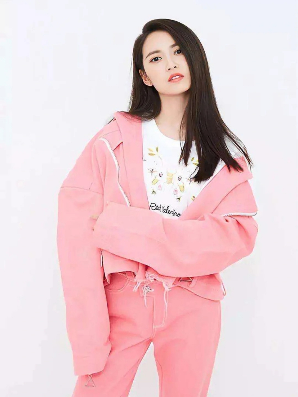 陈钰琪穿搭合集,温柔,甜美,休闲风通通有