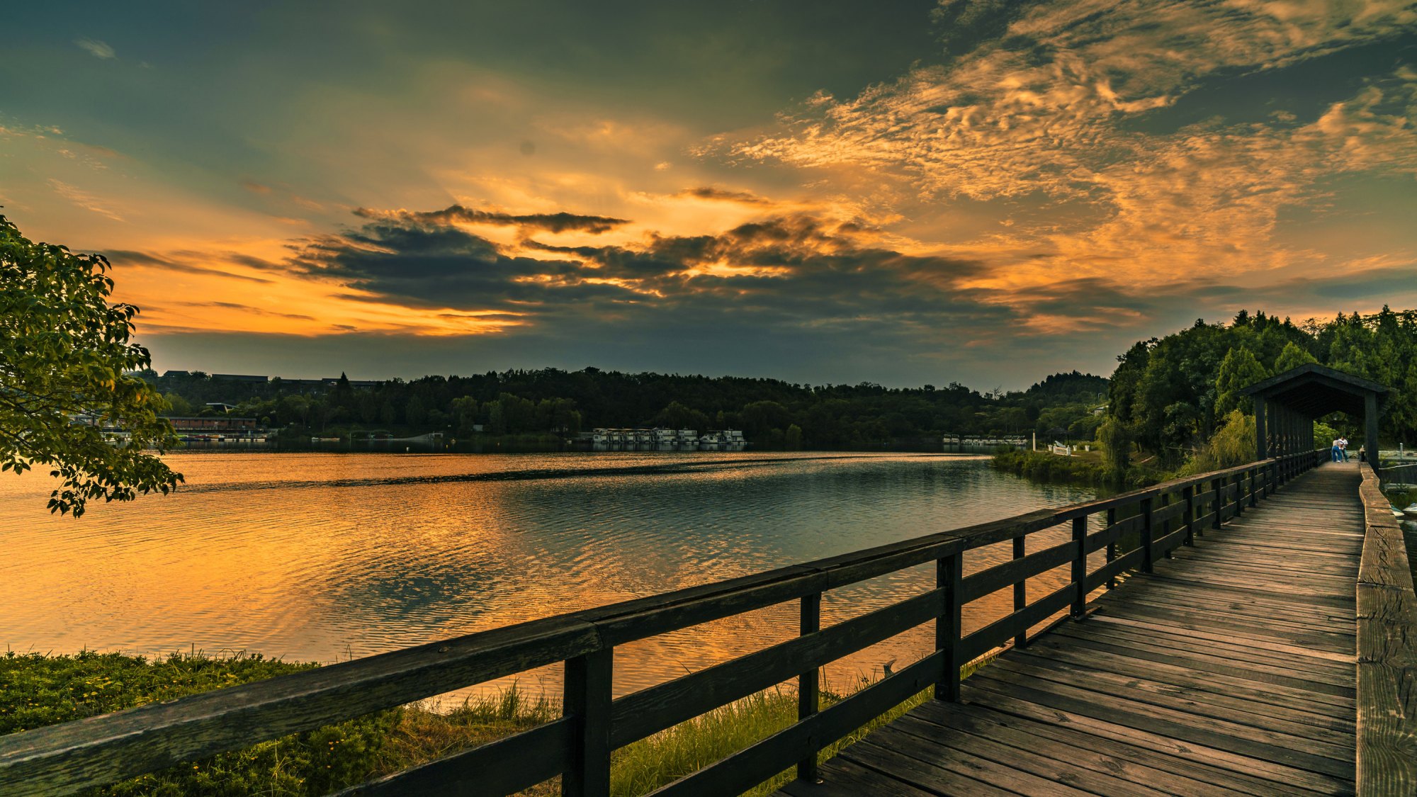 游天府湖光山色美如画 来绵阳仙海秋游吧!