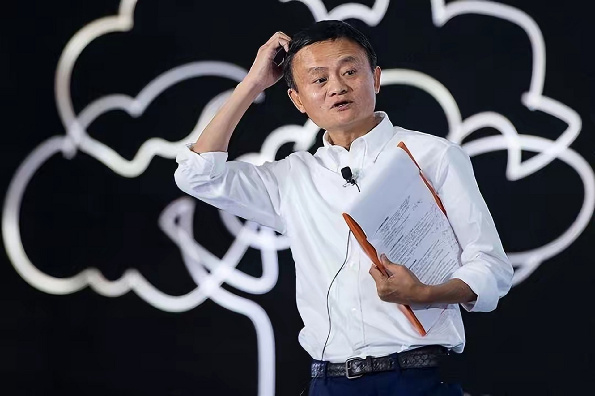 马云突然宣布三件大事=马云突然宣布三件大事是真的吗
