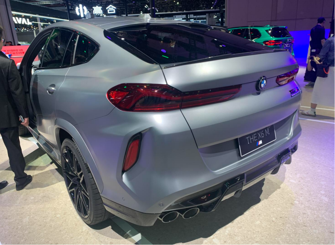 新款宝马x6 m上海车展亮相