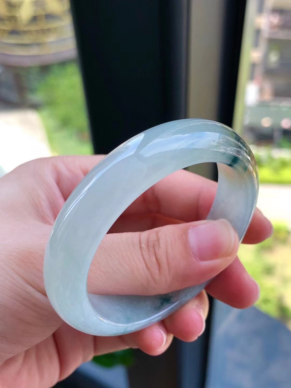 9797【圈口53】9797 天然翡翠黄77绿贵妃手镯 肉质细腻温润